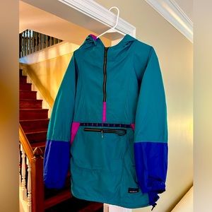 Vintage LL Bean pullover jacket/windbreaker. Men’s large. Great condition.